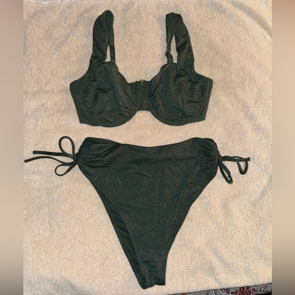 ABERCROMBIE & FITCH BIKINI SET (CURVE LOVE)